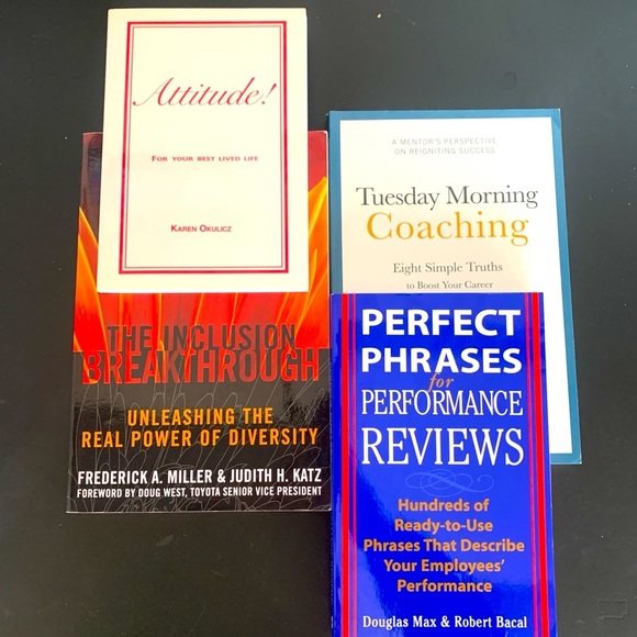 Book Bundle - Picture 1 of 1